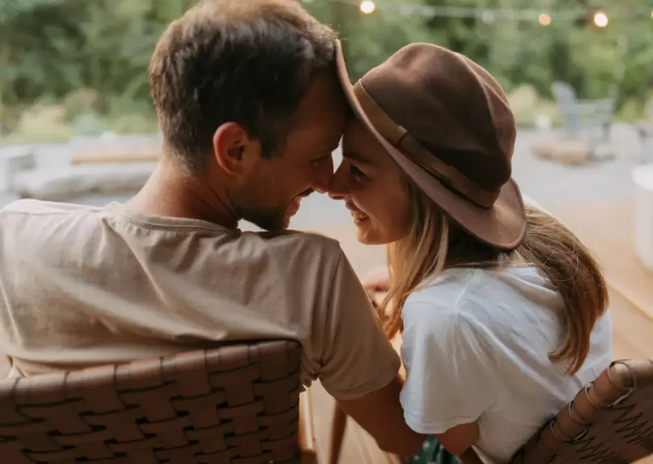 Is It Time for Couples Therapy?